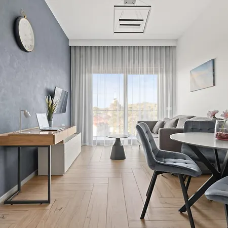 Ohana 5 - Przy Plazy Apartment *